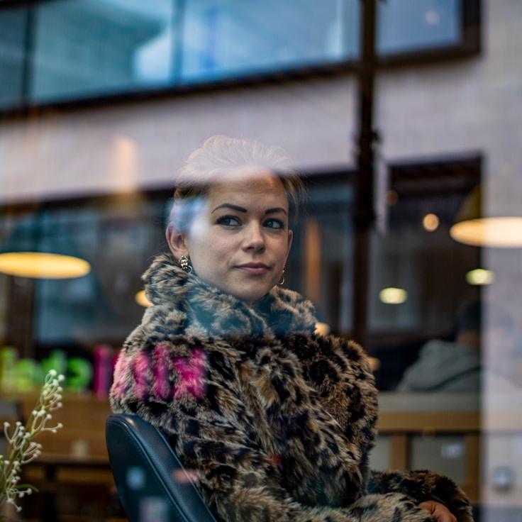 Portrait of Priya Kapoor, group coordinator and fusion cooking expert